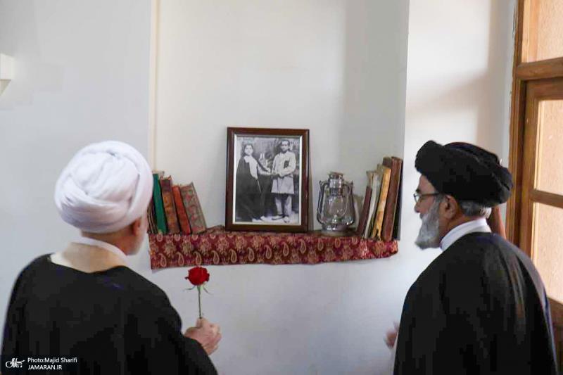 The commemoration ceremony of 12 Bahman in the historical house of Hazrat Imam in Khomein