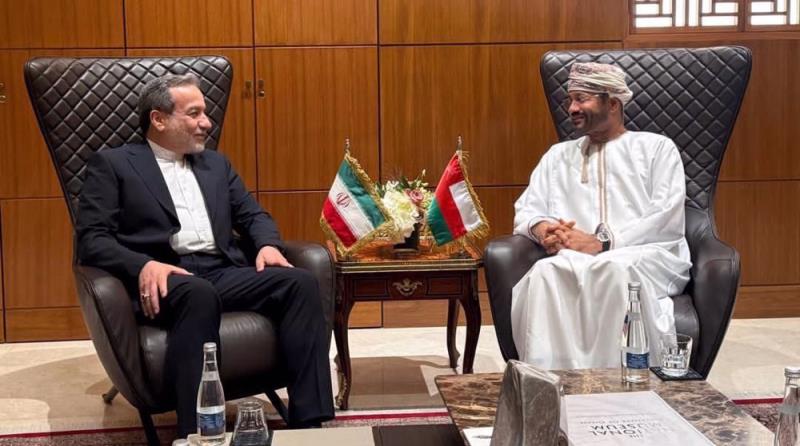 Foreign ministers of Iran, Oman discuss ties, regional issues in Muscat