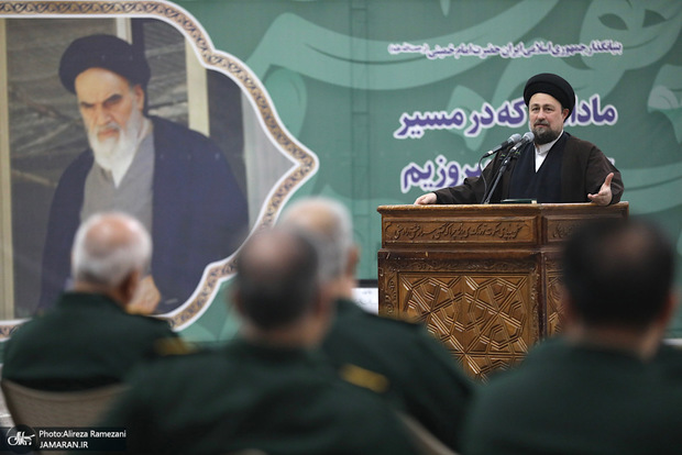    Seyyed Hassam Khomeini emphasizes on distinguishing foes from friends