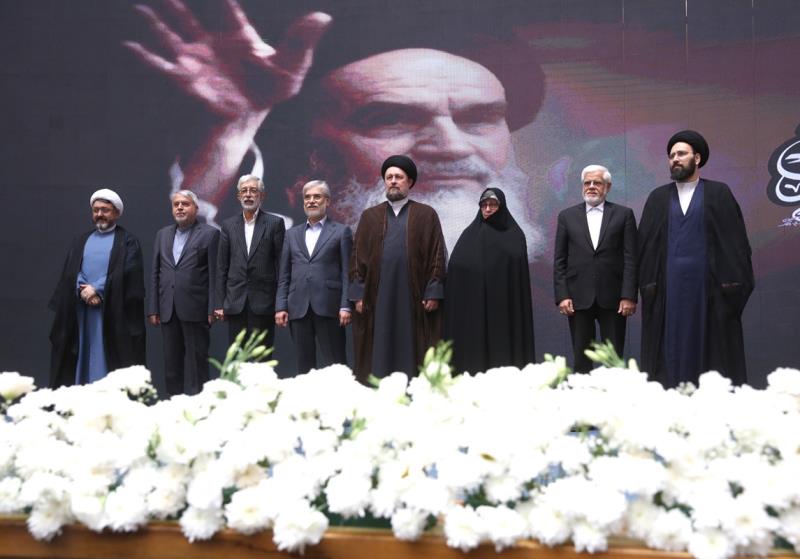 Head of institute stresses need for reproduction of Imam Khomeini`s dynamic works 