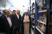 Parliament Speaker Mohammad Baqer Qalibaf, along with a group of parliamentarians, visited the photo exhibition of Imam Khomeini (AS) at the Imam`s shrine