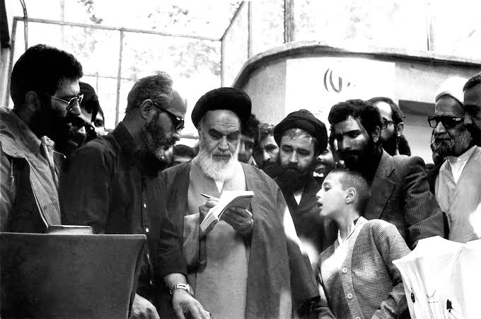 Imam Khomeini: Where ideals meet rationality