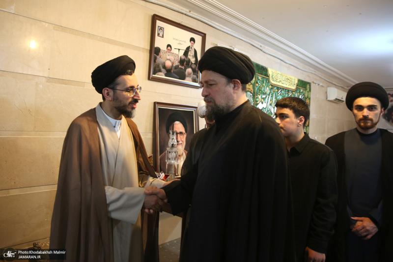 Ayatollah Seyyed Hassan Khomeini`s meeting with the family of martyr Seyyed Esmaeil Khatib, Minister of Intelligence