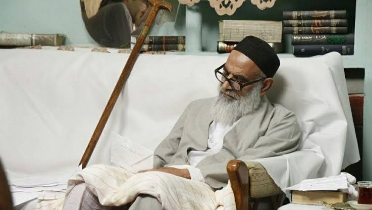 Imam’s showed respect towards seminary students and for devotees of the Ahl al-Bayt (‘a) 