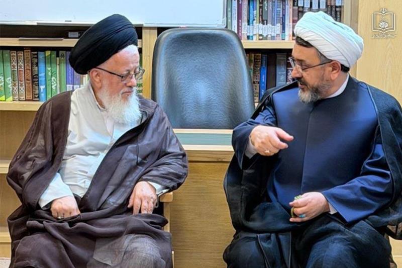 Meeting of the head of the Institute for Compilation and Publication of Imam Khomeini`s (PBUH) Works with the representative of the Supreme Leader in Iraq.