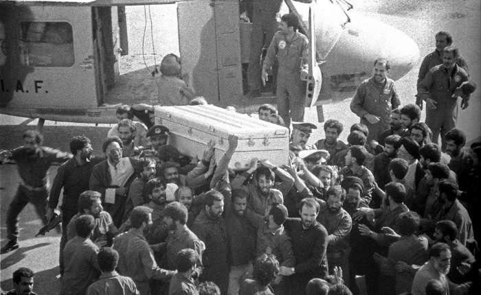 Les funérailles de l`Imam Khomeini( que DIEU le bénisse) , l`année 1368 H.S (1989)
