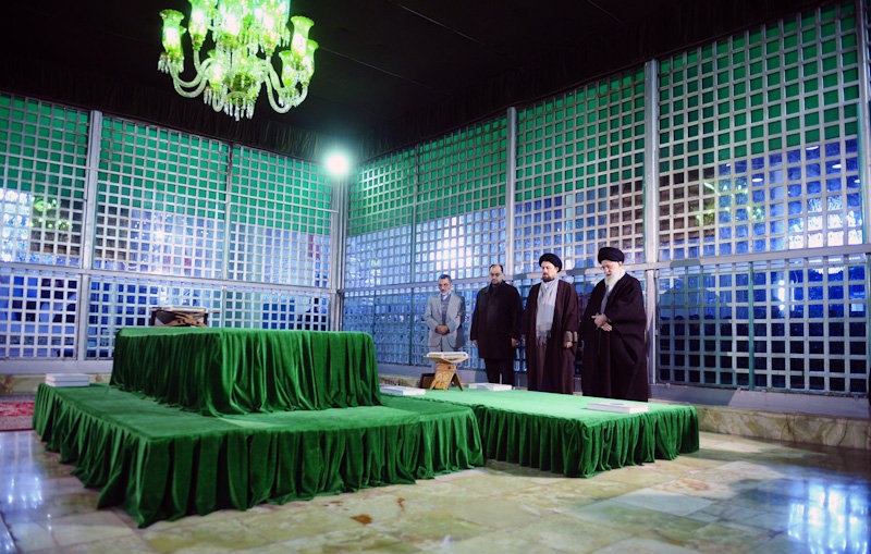 Le Sanctuaire de l'Imam Khomeini (Que DIEU le bénisse) 