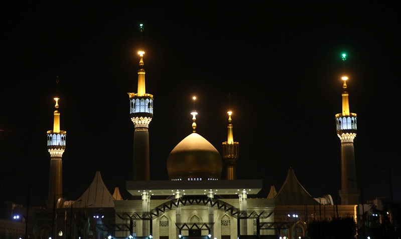 Cérémonie de deuil de la Vénérée Zeinab au mausolée de l`Imam Khomeini