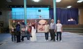 Les touristes culturels Bosniens et Macédoniens à la maison de l`Imam Khomeini