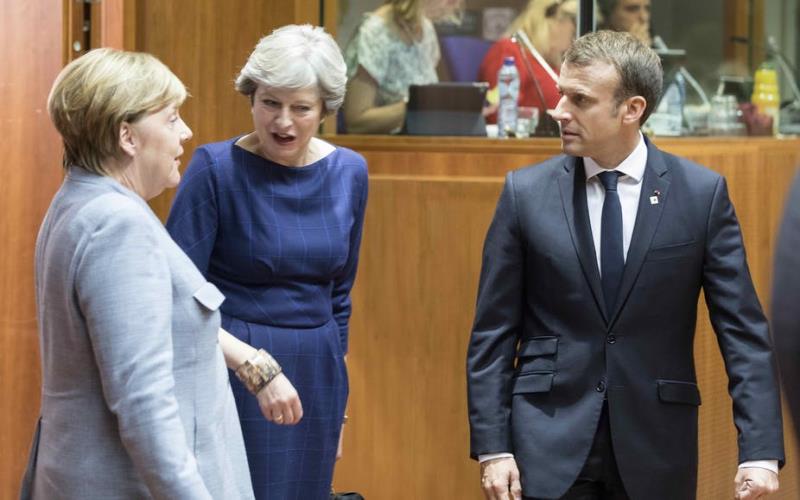 La France, le Royaume-Uni et l`Allemagne expriment leurs regrets face à la décision américaine