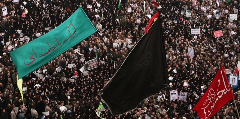 Les Iraniens se mobilisent pour soutenir l`ordre islamique