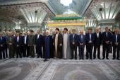 Hommage rendu au sanctuaire sacré de l’Imam Khomeini 
