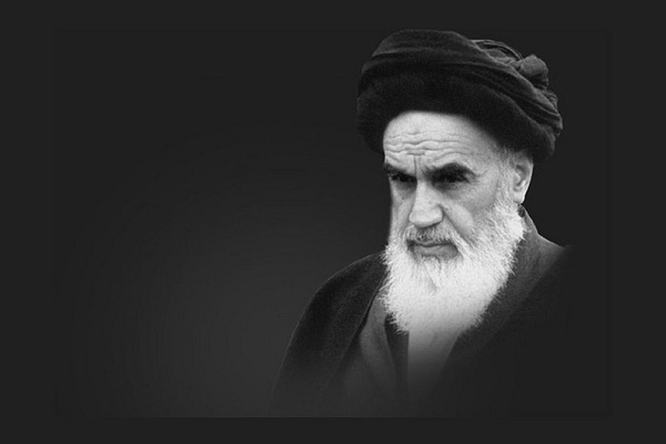 Imam Khomeiny, père-fondateur de la plus stable révolution du monde
