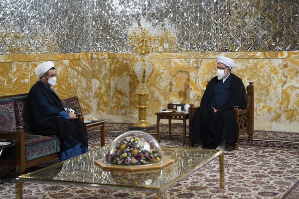 Rencontre du chef de l`Institut pour l`organisation et la publication des œuvres de l`Imam Khomeini (PSL) avec Astan Quds Razavi (Sanctuaire de l`Imam Reza (AS))