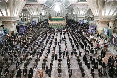 Début des festivités de la Décade de l`Aube au mausolée de l`imam Khomeiny