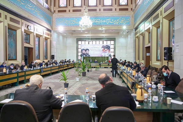 La première réunion du siège central de la 33e cérémonie de commémoration de la disparition de l`Imam Khomeiny (PSL)