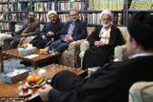 Que s`est-il passé lors de la rencontre des responsables de la semaine culturelle « Sur le seuil du soleil » avec Seyyed Hassan Khomeini ?