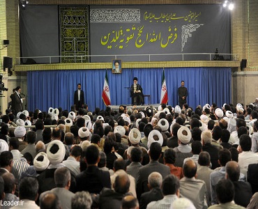 حج کے موقعے سے بهرپور استفادہ کیا جائے: قائد انقلاب اسلامی