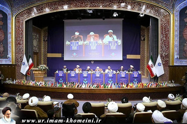 ایران ـ قم میں دو روزہ عالمی کانفرنس کا آغاز "انتہا پسندی اور تکفیریت، علماء اسلام کی نظر میں"