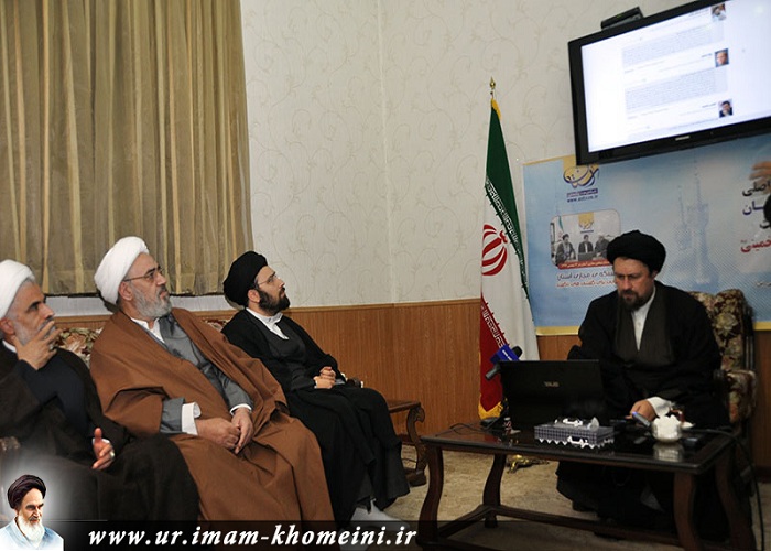 حرم امام خمینی(رہ) ویب سائٹ اور آستان مجازی نیٹ ورک کا رسم اجرا
