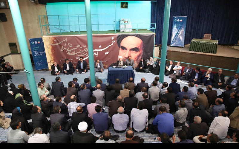 کارگزاران سازندگی ایران اسلامی پارٹی کی حسینیہ جماران میں اعلی نشست