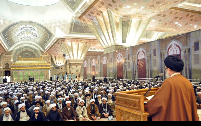 ملکی ائمہ جمعہ کی حرم امام خمینی(رح) میں حاضری اور تجدید عہد نیــز رہبرمعظم سے ملاقات