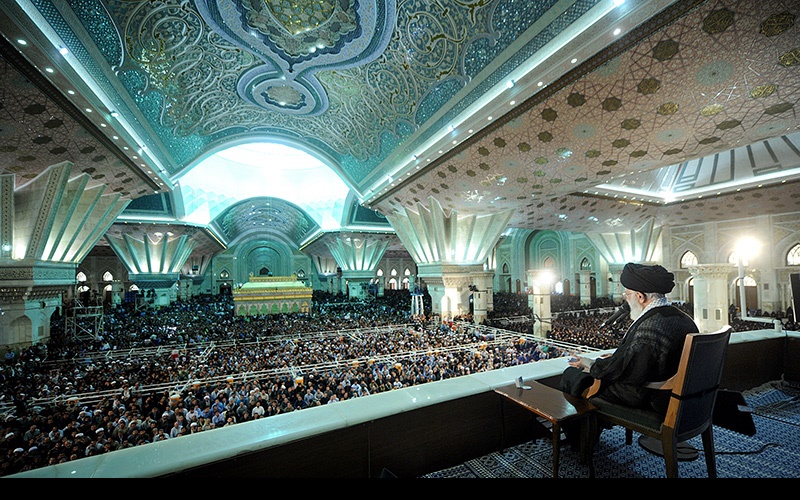 امام خمینی(رح) کی رحلت کے ۲۷ویں برسی، رہبر معظم، غیرملکی مہمانوں اور ایرانی اقوام کی موجودگی میں