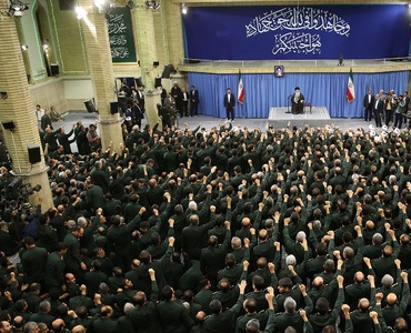 امام خمینی: پاسداران فورس نہ ہوتی، ملک بھی نہ ہوتا