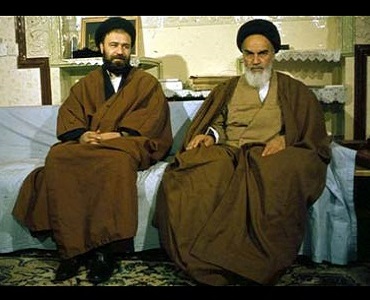 امام خمینی، حوزہ علمیہ اور سیاست