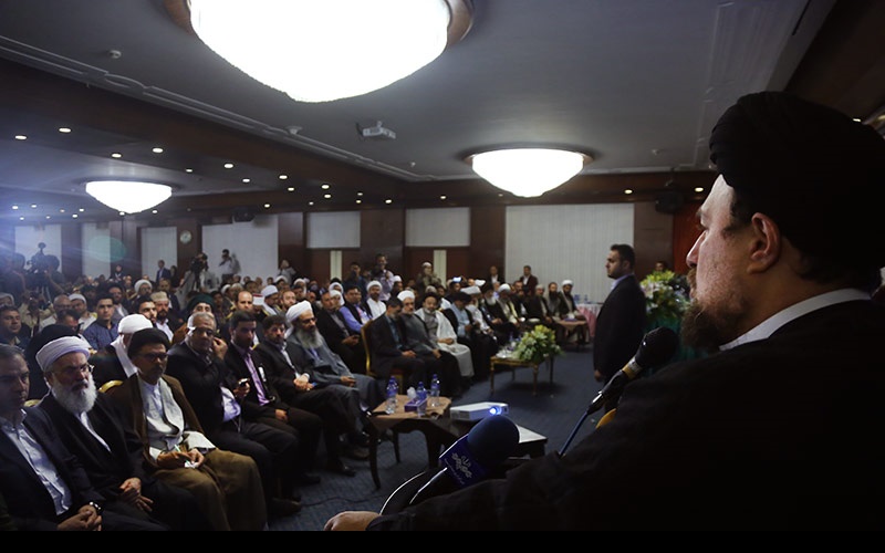 سید حسن خمینی کی موجودگی میں "امام خمینی اور امت اسلامیہ "پر بین الاقوامی کانفرنس