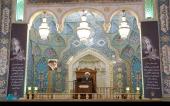 معصومہ(س) قم، تکریم و تعظیم امام خمینی(رح) علمائے دین کی موجودگی میں