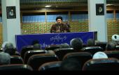 یادگار امام کی موجودگی میں حجتی کرمانی اور بے آزار شیرازی کی "عشق وتلاش"، "اخلاق پرمبنی حکومت" کتابوں کا رسم اجرا /۲۰۱۶ء