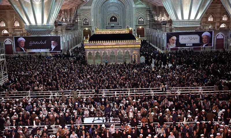 حرم امام خمینی (ره) میں آیت اللہ رفسنجانی (ره) کی رحلت کے ساتویں دن کی تقریب (1)