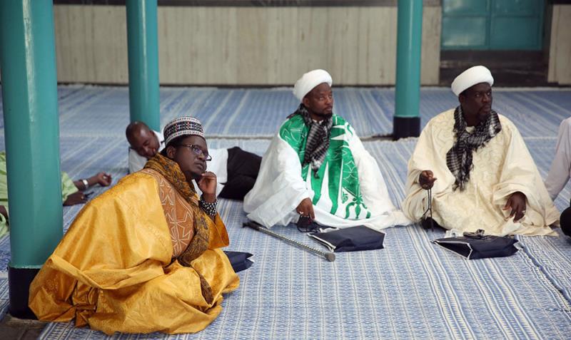 جماران میں، امام خمینی(رح) کے گھر کا برکینا فاسو کے کچھ علماء کا دورہ