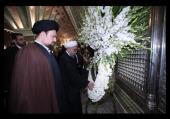 امام خمینی بانی اسلامی جمہوریہ ایران اور گلشن انقلاب آیت اللہ ہاشمی رفسنجانی کے مزار پر، صدر مملکت ڈاکٹر حسن روحانی کےساتھ سید حسن خمینی/۲۰۱۷ء