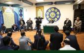 حجت الاسلام ڈاکٹر مقدم کی موجودگی میں، موسسہ تنظیم و نشرآثار امام خمینی کے نائب صدر، ڈاکٹر حمید انصاری کی موسسہ کے اعضاء سےگفتگو /۲۰۱۷ء