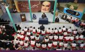 جماران میں سید حسن خمینی کی موجودگی میں ہلال احمر کے جوانوں کی امام (رح) سے تجدید عہد /۲۰۱۷ء