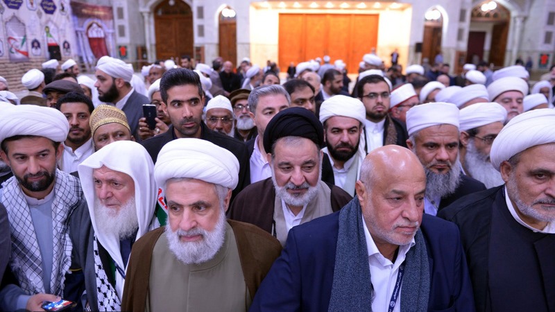 32 ویں عالمی اتحاد امت کانفرنس میں شریک مہمانوں کی حرم امام خمینی (رح) میں حاضری /2018