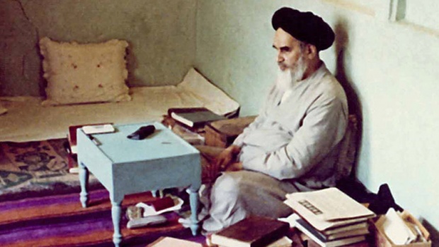 آیت اللہ خمینی (رح) دنیا میں عظیم الشان مؤثر شخصیت تھے