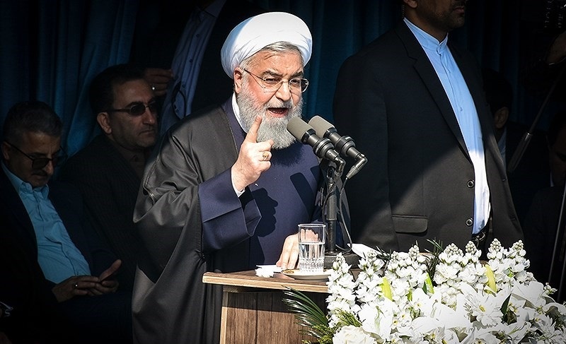 امریکا کو گھٹنے ٹیکنے پر مجبور کر دیں گے، صدرحسن روحانی