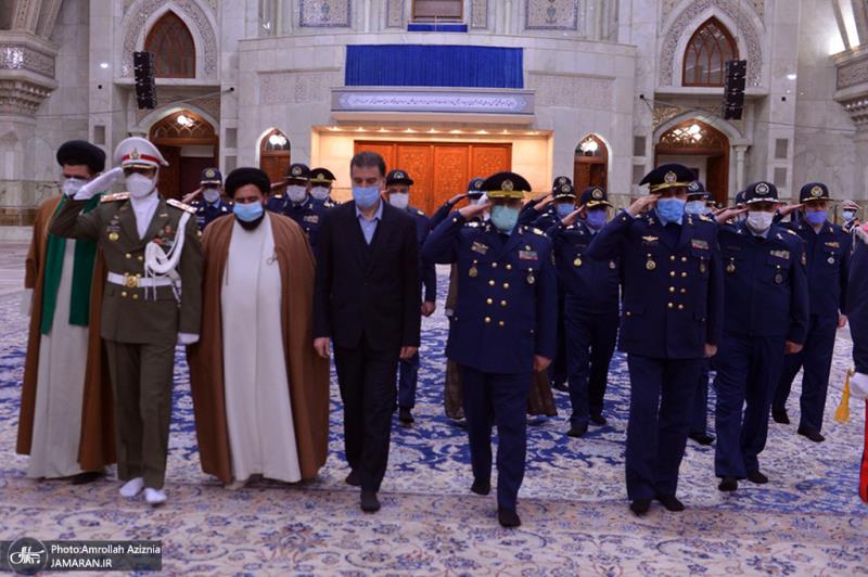 عشرہ فجر کی مناسبت سے ایرانی فضائیہ کے سربراہ اور کمانڈروں نے اسلامی انقلاب کے بانی سے تجدید عہد کیا 