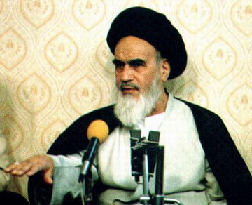 اسلامی حکومت میں رعیت اور حاکمیت نہیں ہے:امام خمینی