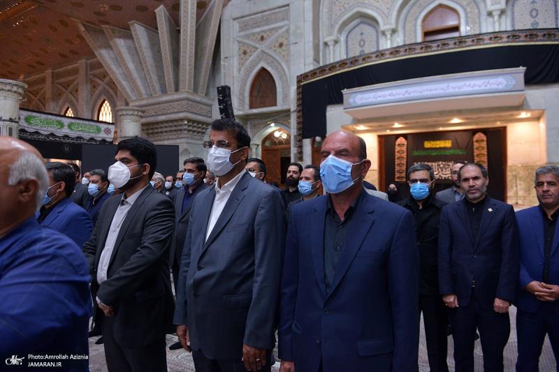 حرم امام خمینی (رح) میں نیو سٹیز کنسٹرکشن کمپنی کے ملازمین کی حاضری اور ان کی تمناؤں سے تجدید عہد/ 2022ء