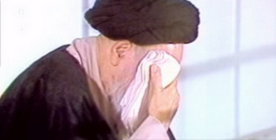 رات کی تاریکی میں امام خمینی کا گریہ