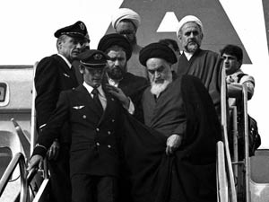  ایران کی تاریخ میں امام خمینی رحمہ اللہ کی اپنے وطن واپسی ایک اہم واقعہ ہے