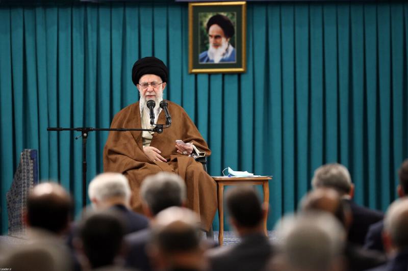 رہبر انقلاب اسلامی کا وزارت خارجہ کے عہدیداروں اور سفیروں سے خطاب