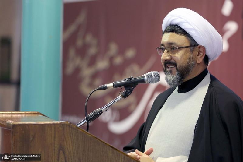 امام خمینی (رہ) کے متعلق سوالوں کا جواب دینا ہماری ذمہ داری ہے:ڈاکٹر کمساری