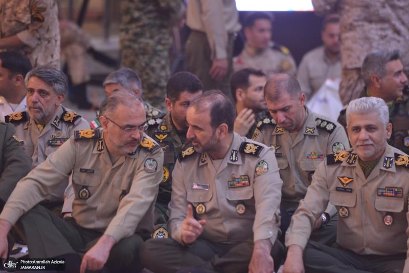 حرم امام خمینی (رح) میں مسلح افواج کے کمانڈرز کی حاضری اور ان کی تمناؤں سے تجدید عہد /2023ء 