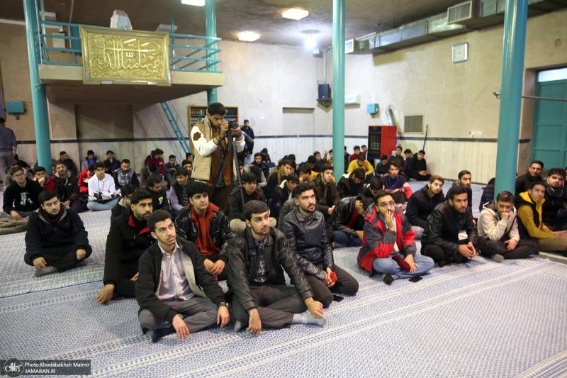 عشره فجر کی مناسبت سے، طلباء کا جماران میں بیت امام خمینی (رح) کا اجتماعی دورہ /2024ء