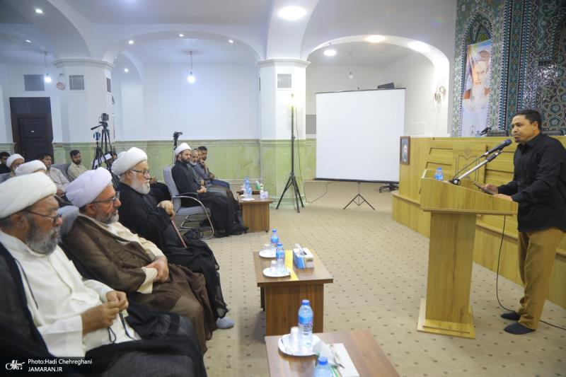 اجلاس "قرآن وعترت؛ امت مسلمہ کی وحدت کا محور؛ امام خمینی (رح) کی افکار کی روشنی میں" کی تصویری جھکیاں